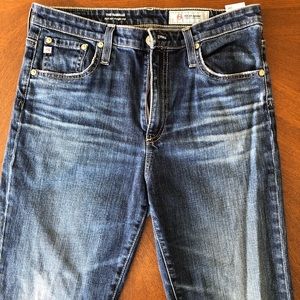 AG Isabelle raw hem crop